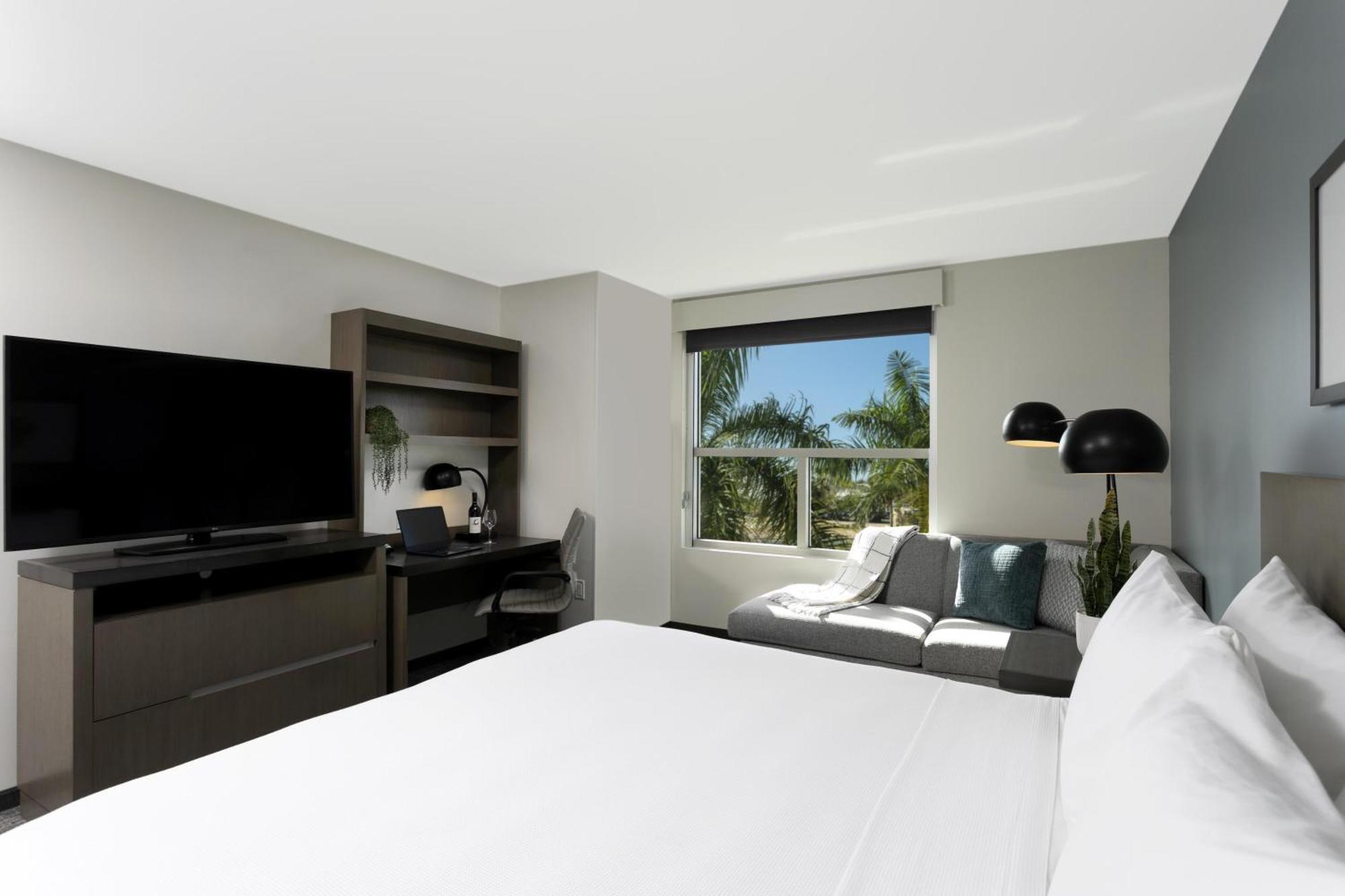 Hyatt House San Juan Hotel Exterior photo