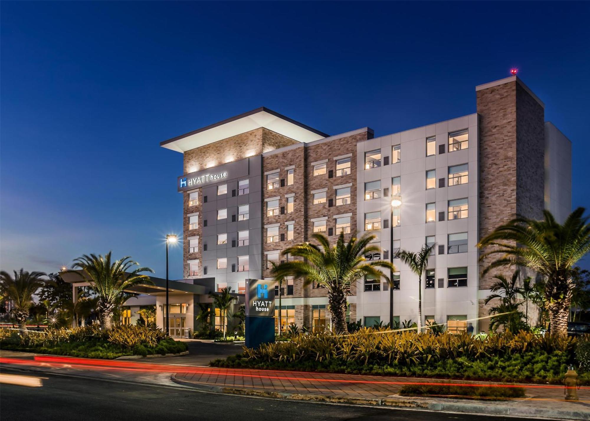 Hyatt House San Juan Hotel Exterior photo